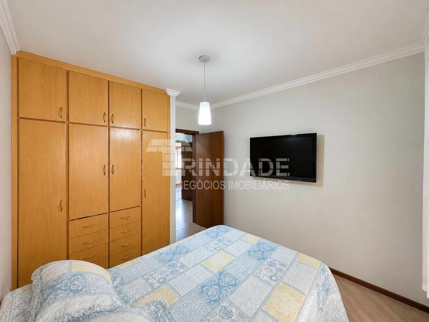 Casa com 3 dormitórios (sendo 1 suíte), lareira, piscina e gourmet, foto 16 de 46