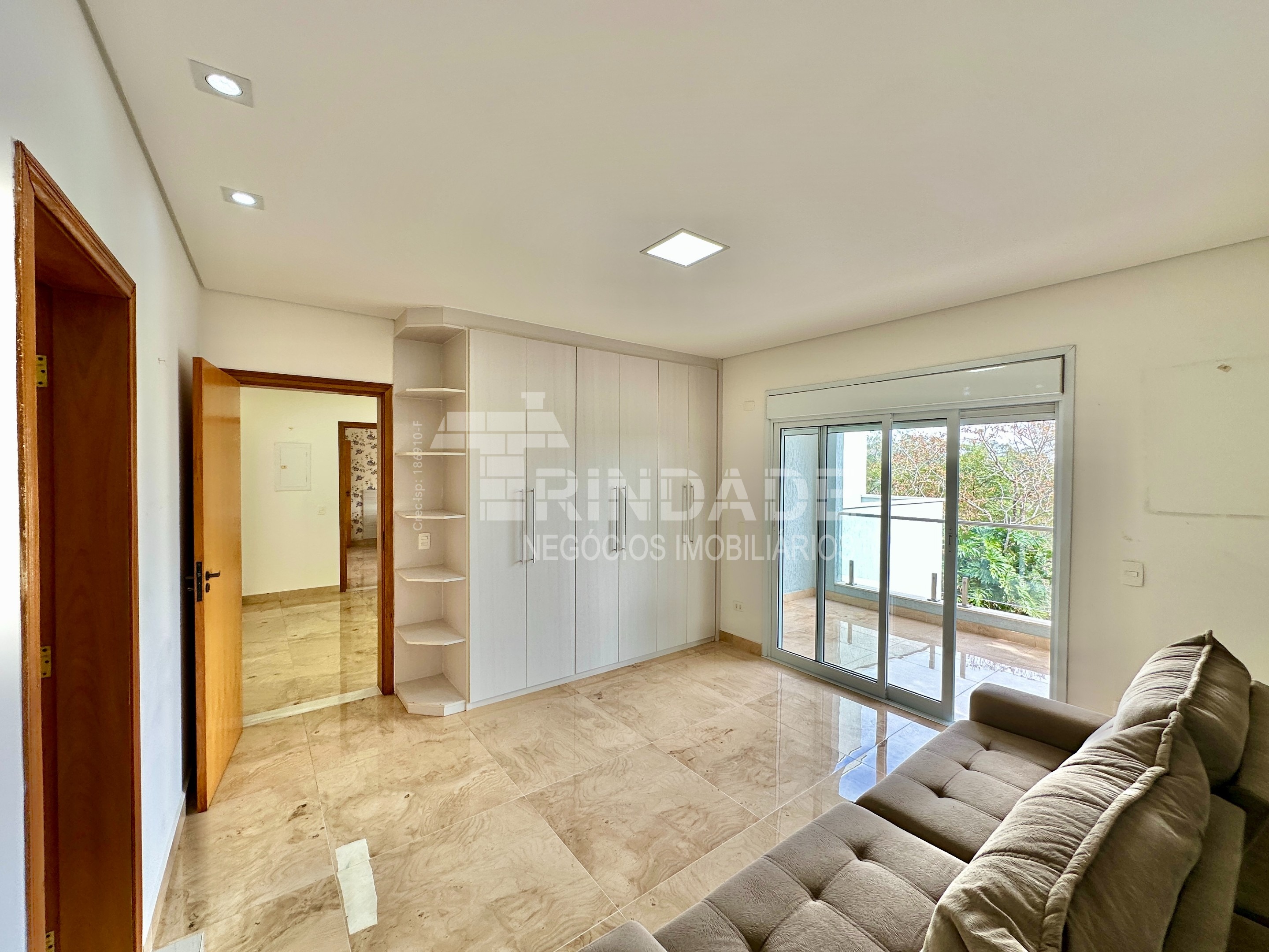Ótima casa com 3 suítes na Granja Viana, foto 48 de 49