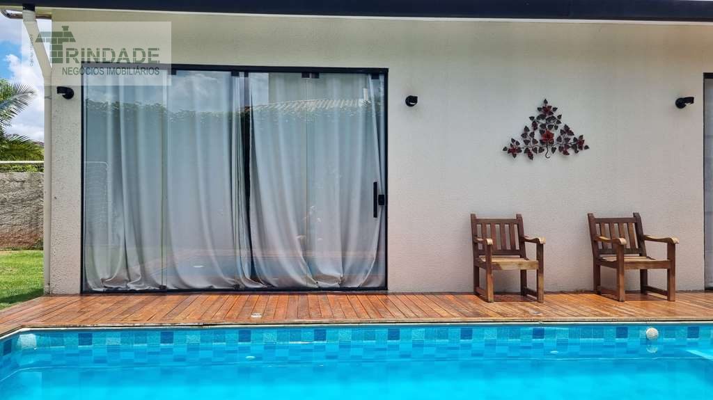 Linda casa térrea com 3 suítes na Granja Viana, foto 27 de 48