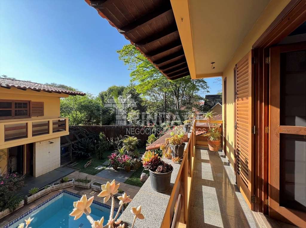 Casa com 4 dormitórios na Granja Viana, foto 28 de 38