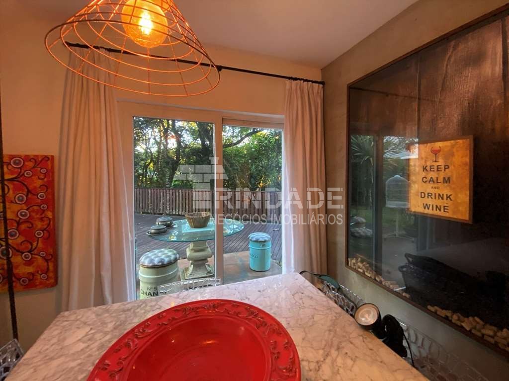 Casa com 3 suítes, 3 vagas e 147,48m² a/c na Granja Viana, foto 13 de 39
