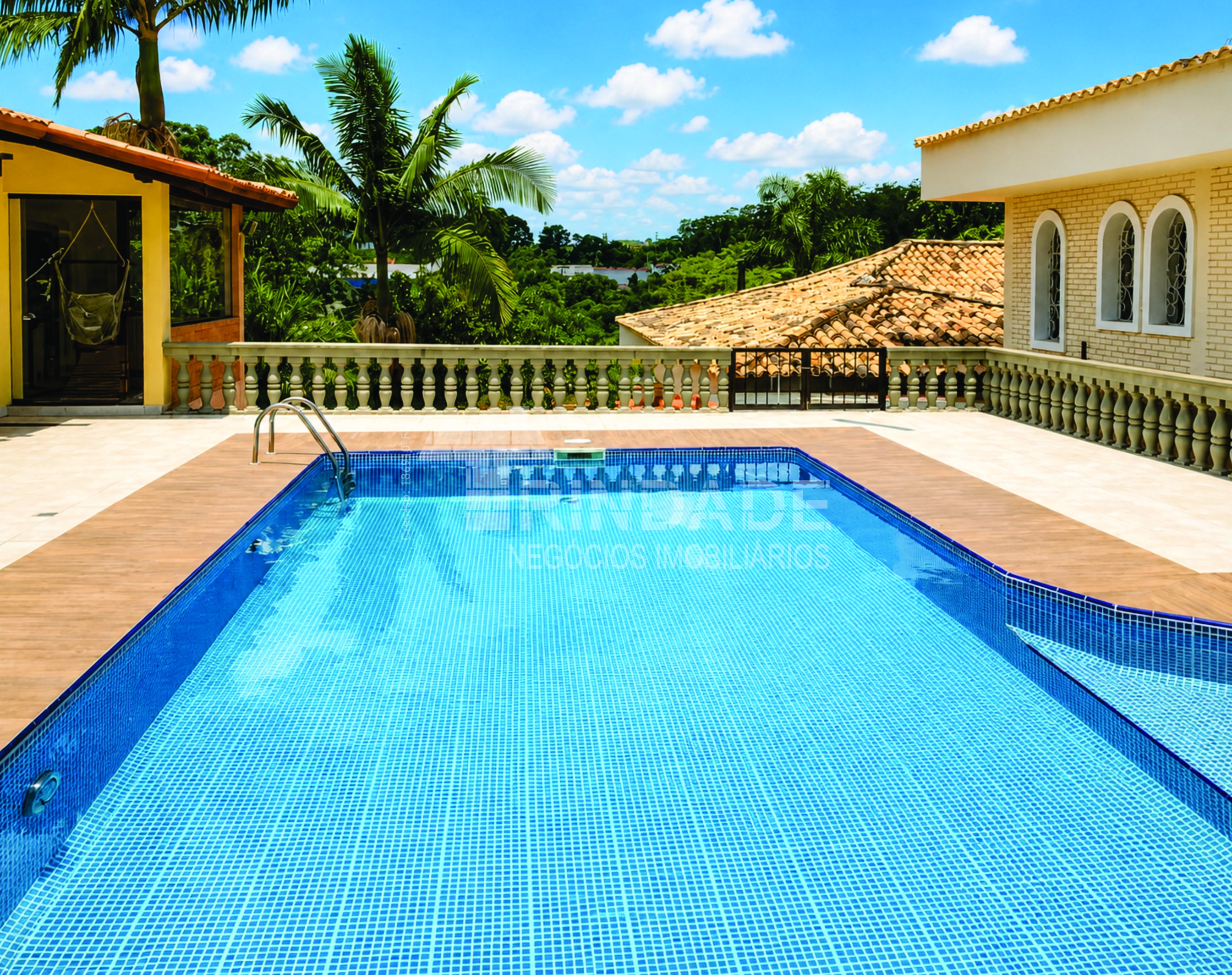 Casa impecável com 4 dormitórios / 2 suítes na Granja Viana, foto 25 de 34