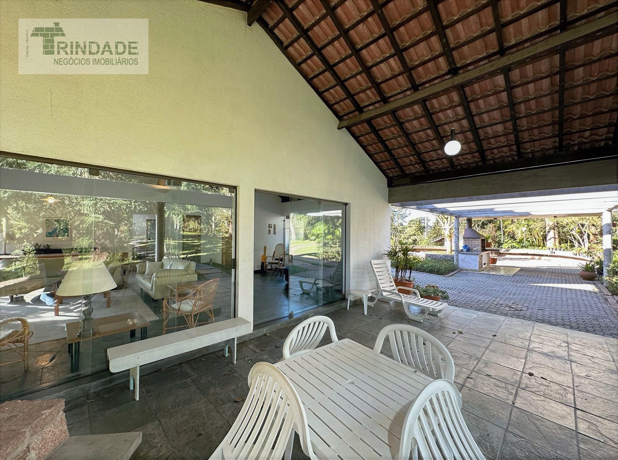 Casa em terreno de 10.490m² - Ideal para morar ou investir na Granja Viana, foto 21 de 48