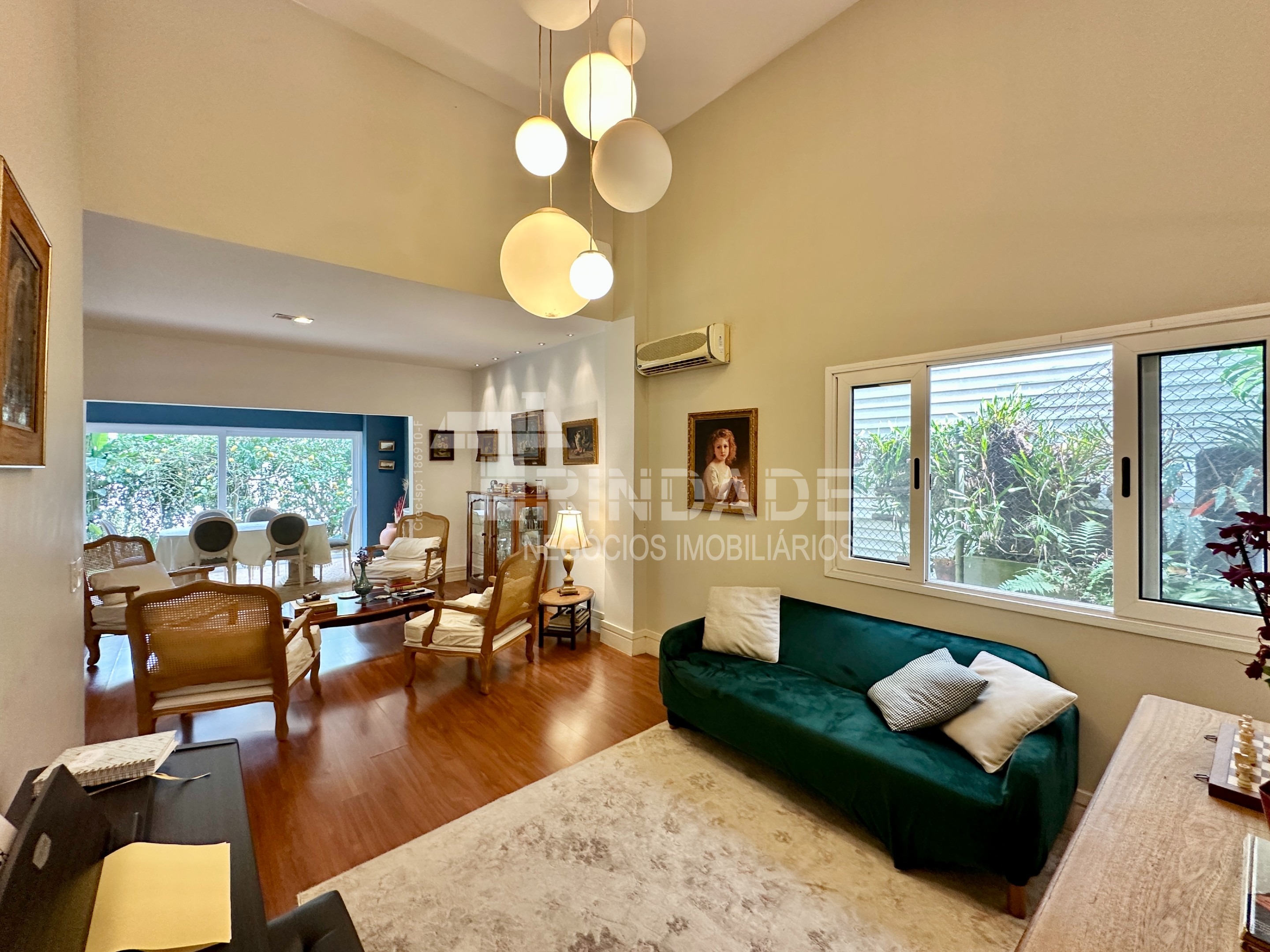 Casa com 4 suítes na Granja Viana, foto 8 de 49