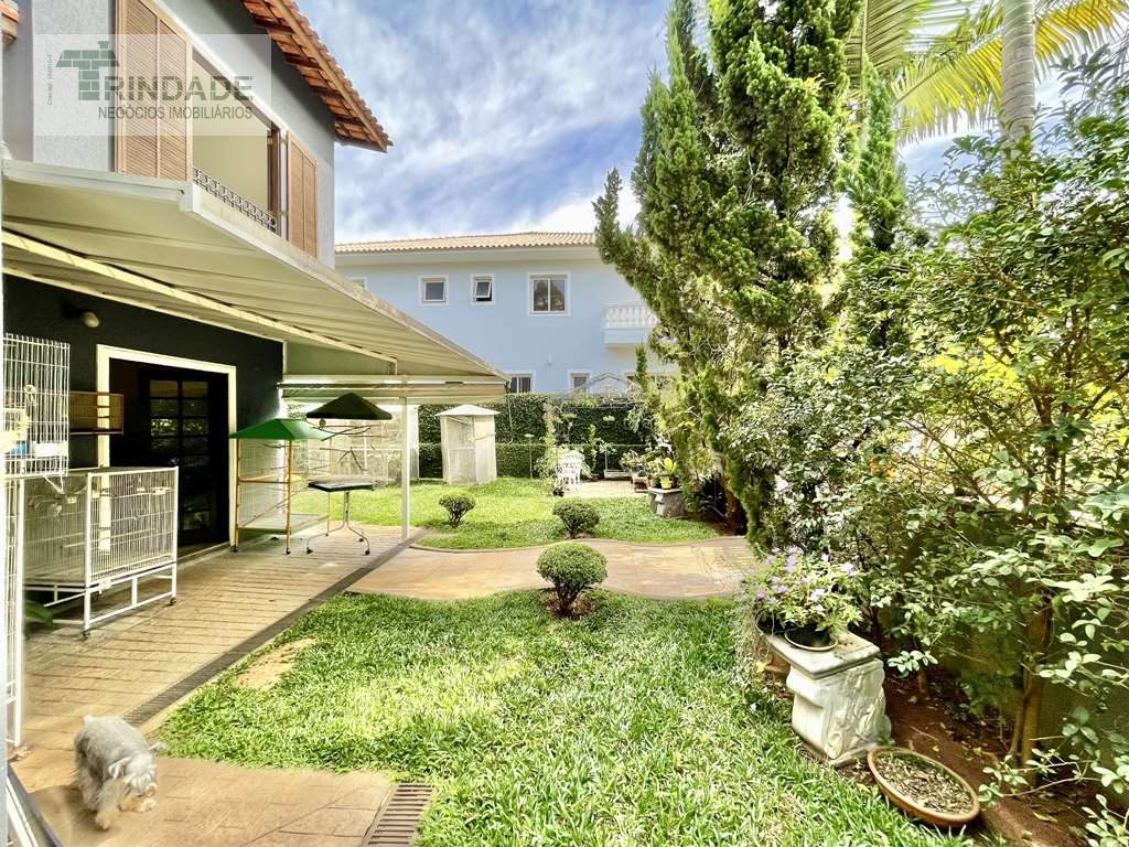 Casa com 4 dormitórios / 2 suíte na Granja Viana, foto 40 de 53