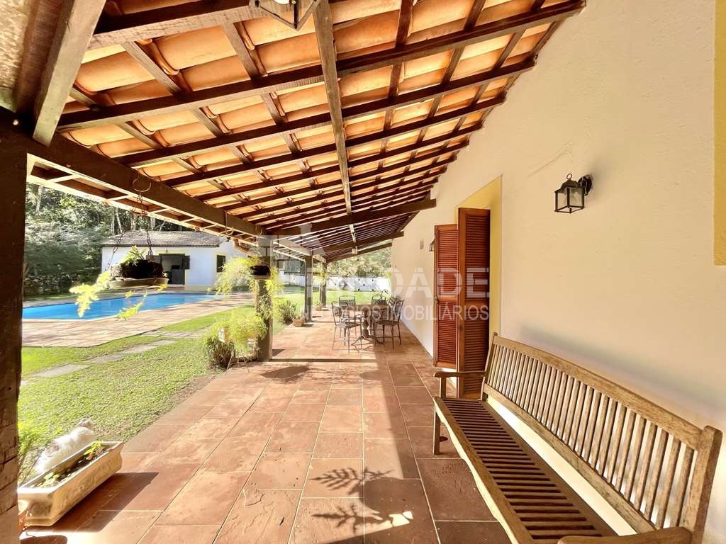Casa com 3dormitórios/1suíte + hóspedes +caseiro / por 1.570.000,00, foto 49 de 49