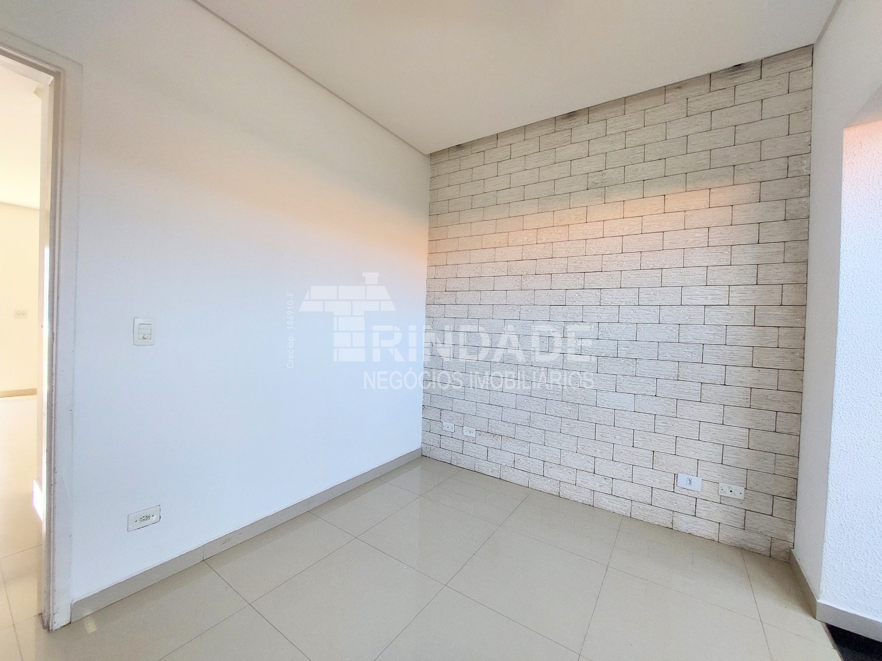 Linda Casa com 3 dormitórios / 1 suíte na Granja Viana, foto 11 de 48