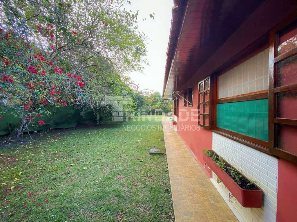Casa Térrea com 3 suítes, lote plano, piscina e Gourmet, foto 22 de 34