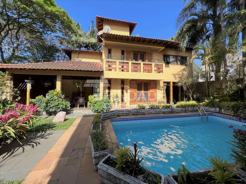 Casa com 4 dormitórios na Granja Viana, foto 5 de 38