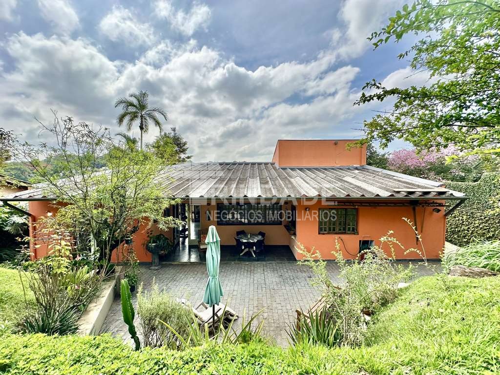 Casa com 4 dormitórios / sendo 1 suíte / Granja Viana / por 1.493.000,00, foto 38 de 60