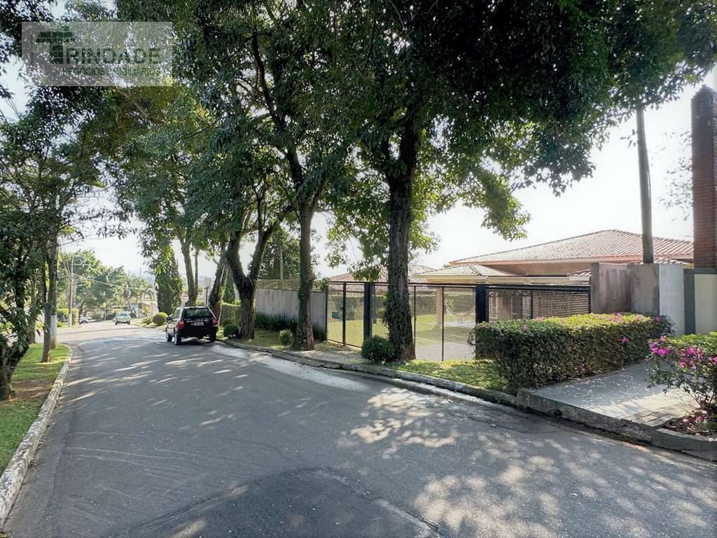 Casa térrea com 3 suítes na Granja Viana, foto 3 de 42