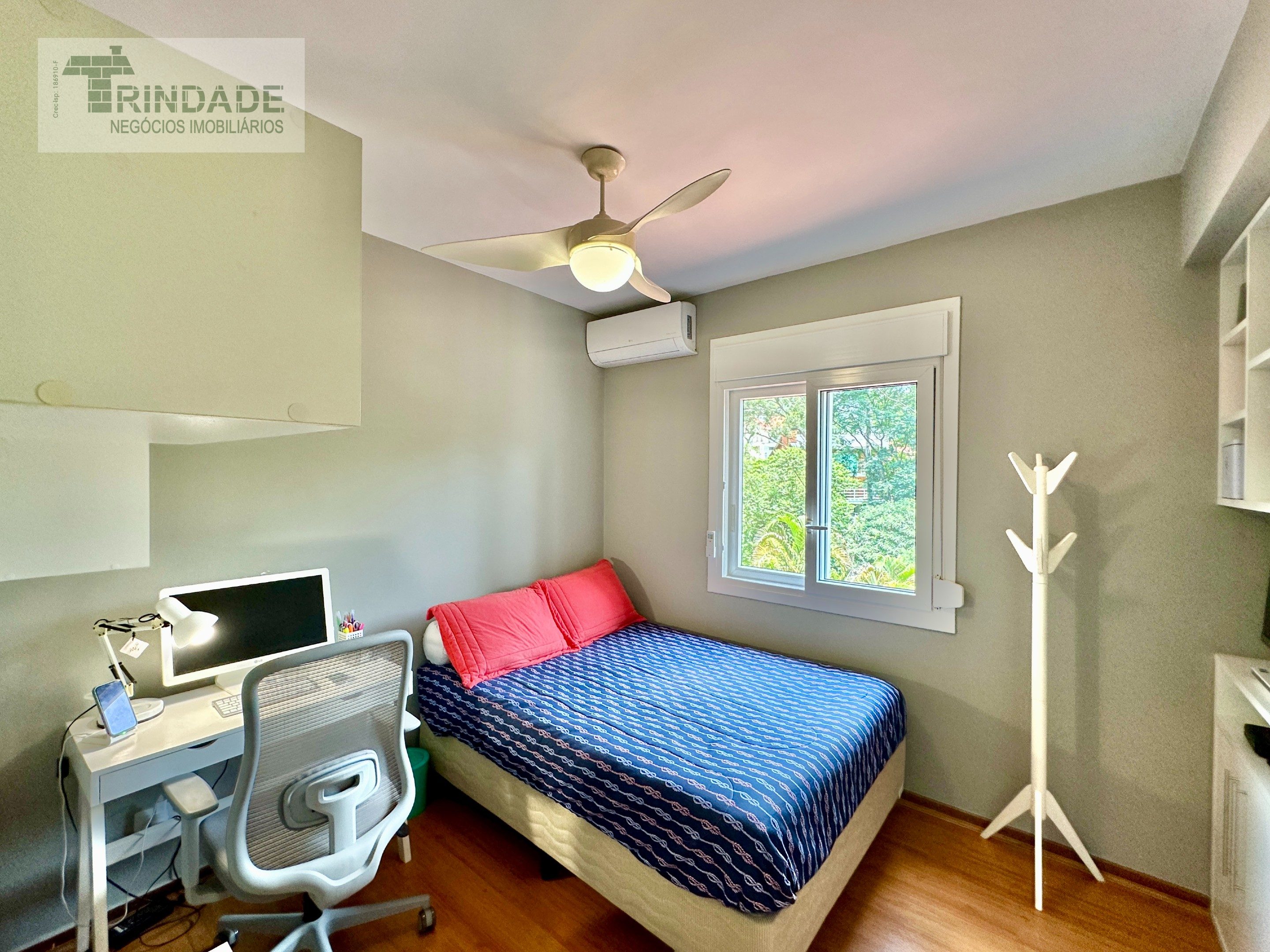 Casa com 4 dormitórios / 1 suíte na Granja Viana, foto 42 de 54