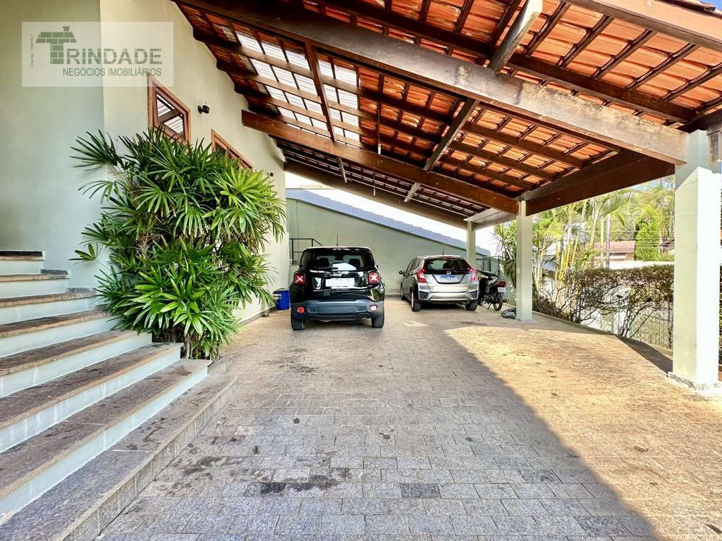 Casa com 4 dormitórios / 3 suítes, piscina, gourmet e muita natureza!, foto 6 de 55