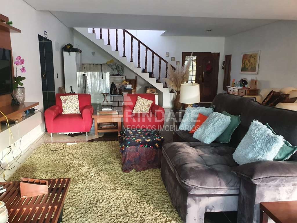 Casa com 3 suítes na Granja Viana, foto 5 de 51