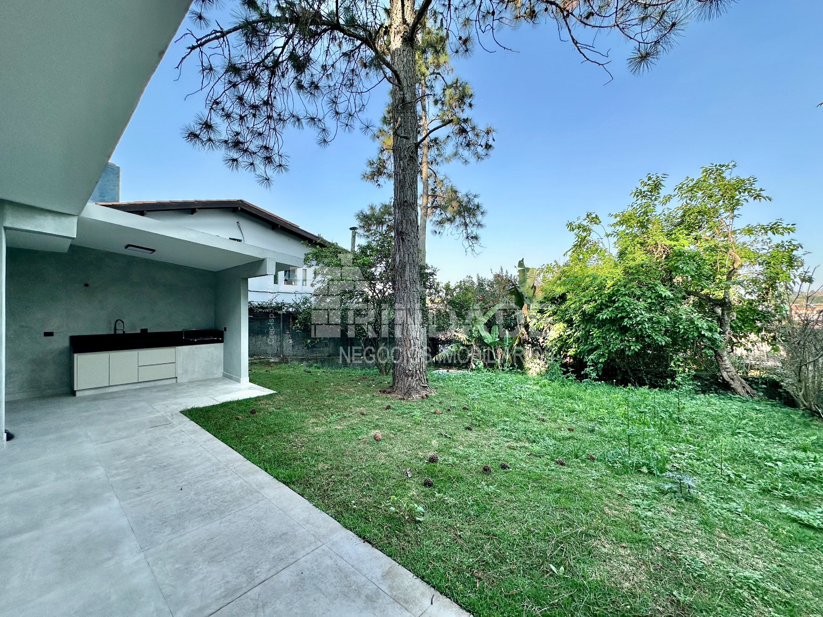 Casa moderna com 3 suítes na Granja Viana, foto 34 de 44