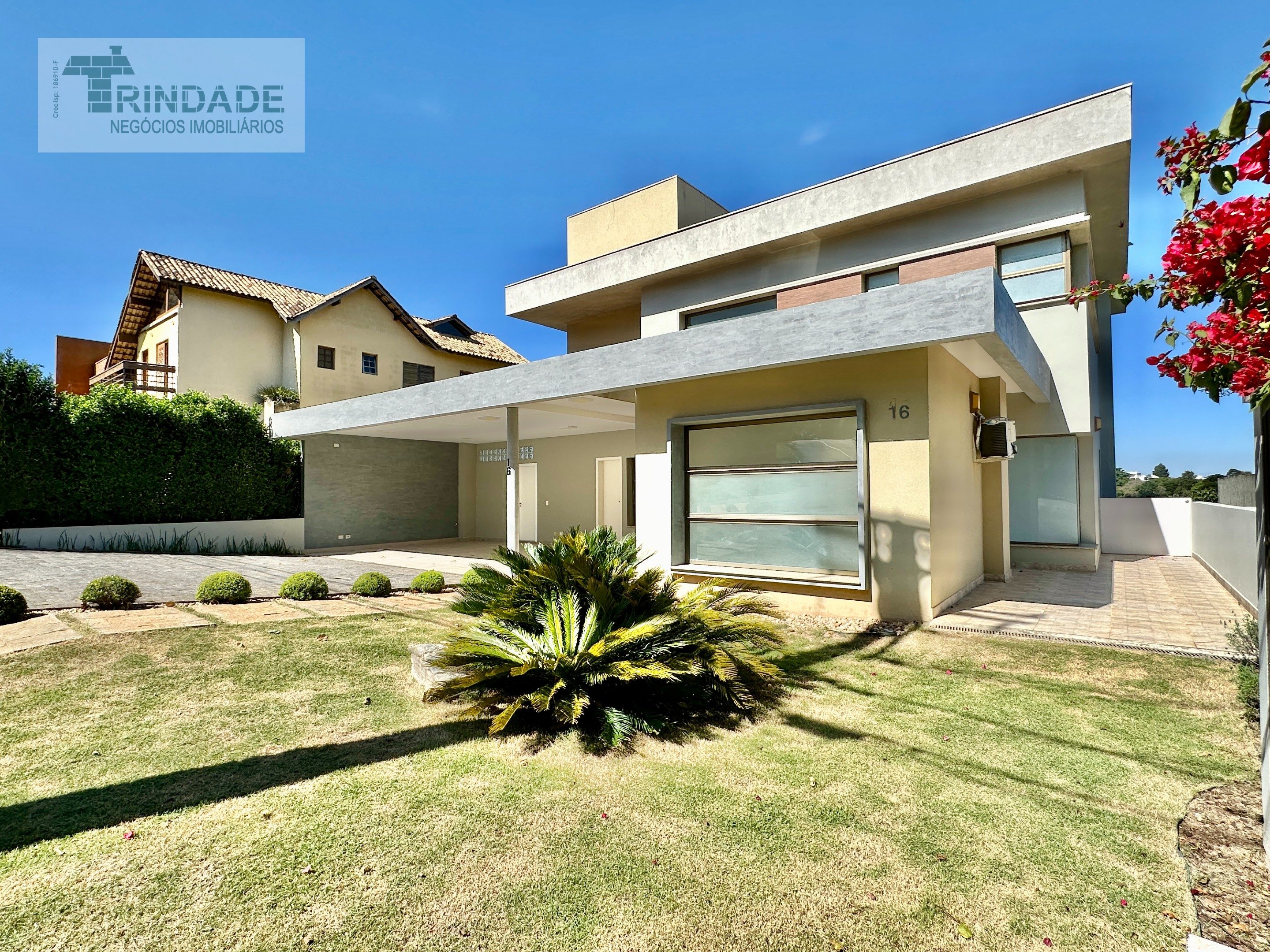 Casa impecável com 3 suítes, área gourmet, escritório e linda vista na Granja Viana, foto 5 de 56
