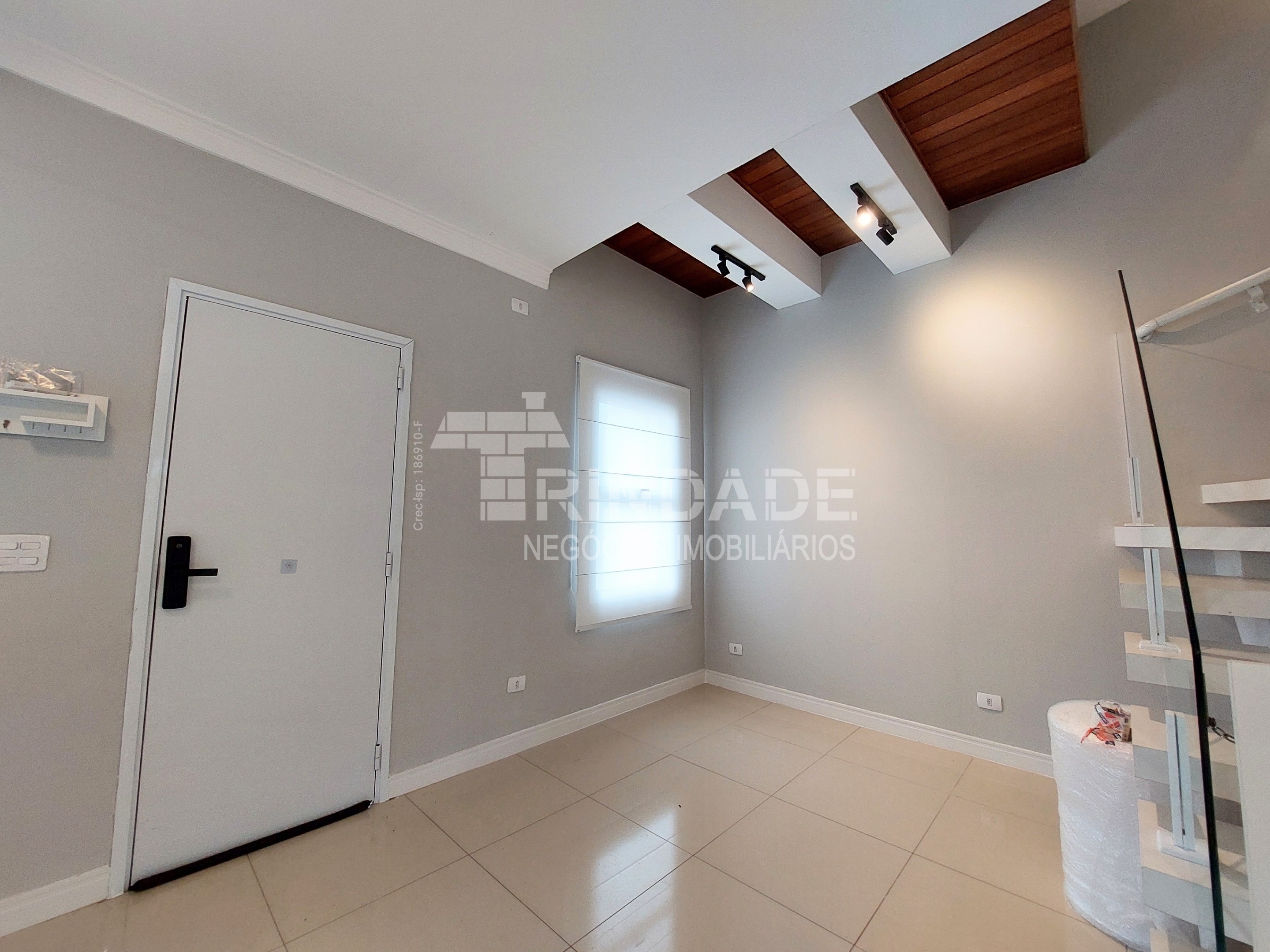Casa com 3 dormitórios / 1 suíte, 124,35 m², em um condomínio clube, foto 8 de 59