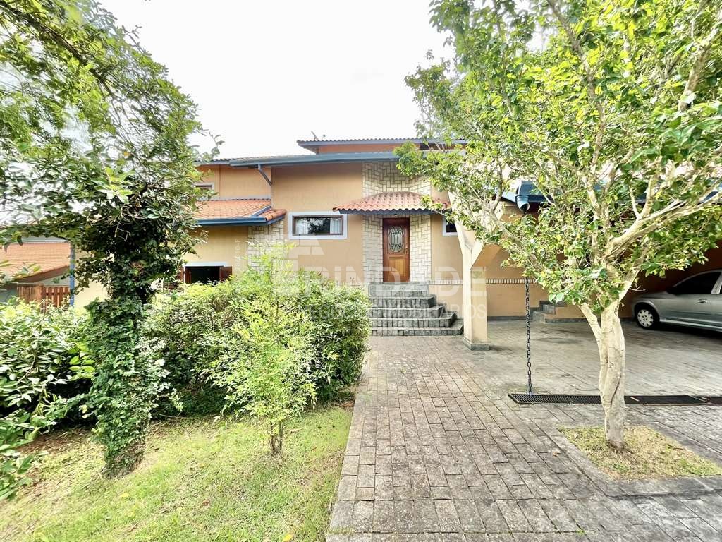 Casa com 5 dormitórios / sendo 2 suítes na Granja Viana, foto 8 de 45