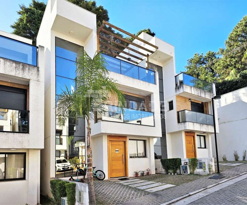 Casa com 3 dormitórios / 1 suíte, 150,02 a/c e condomínio com lazer., foto 1 de 33