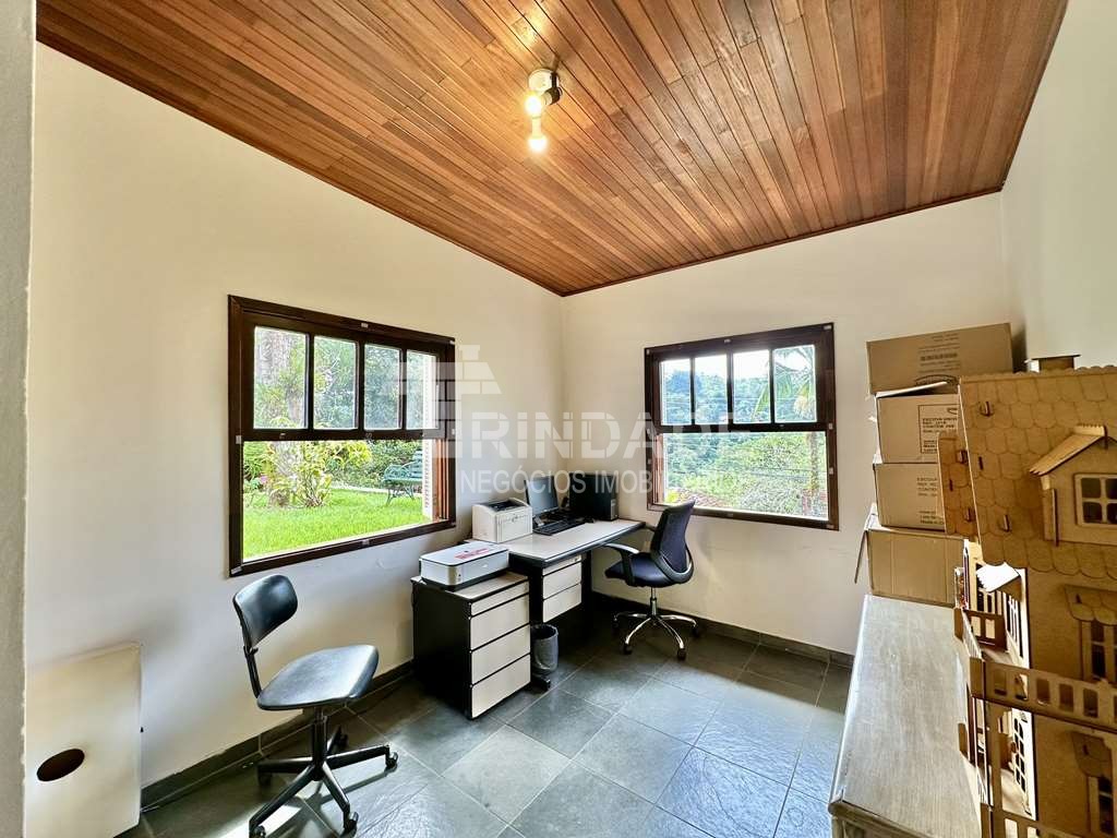 Casa com 4 dormitórios / sendo 1 suíte / Granja Viana / por 1.493.000,00, foto 52 de 60