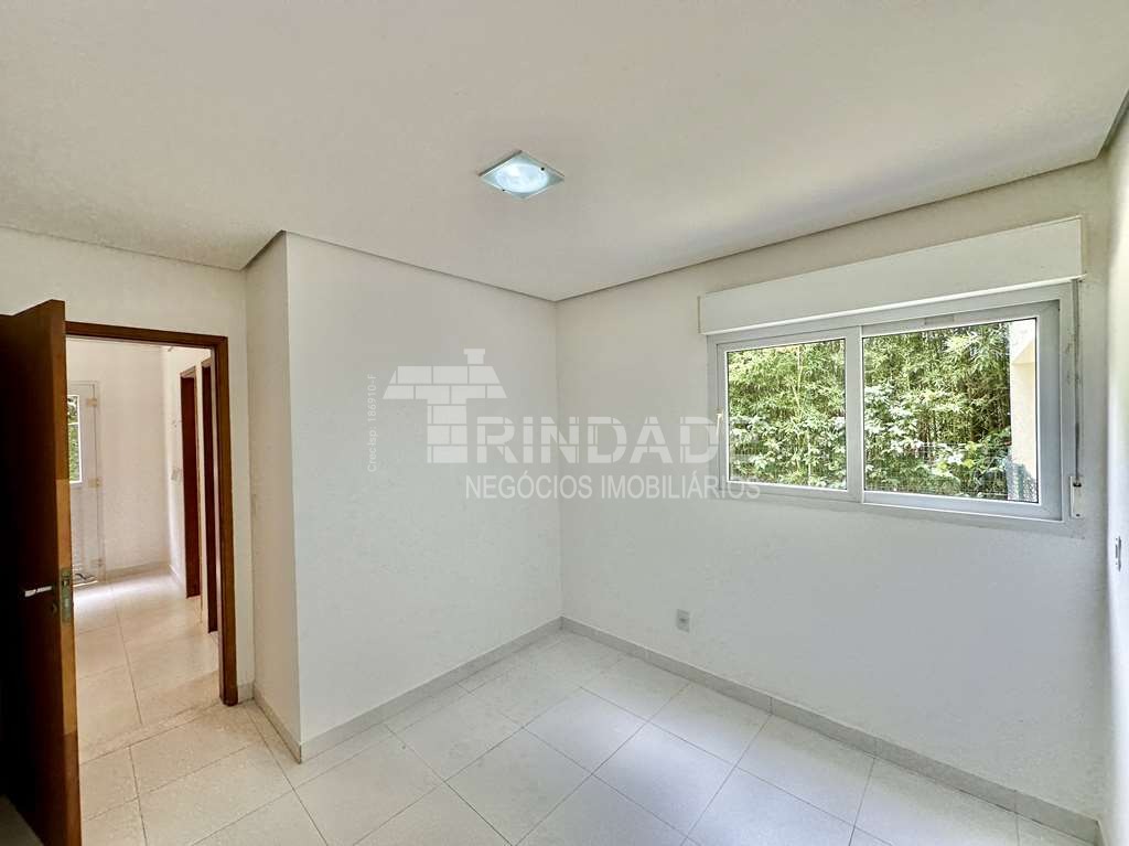 Casa moderna com 4 suítes na Granja Viana, foto 45 de 55