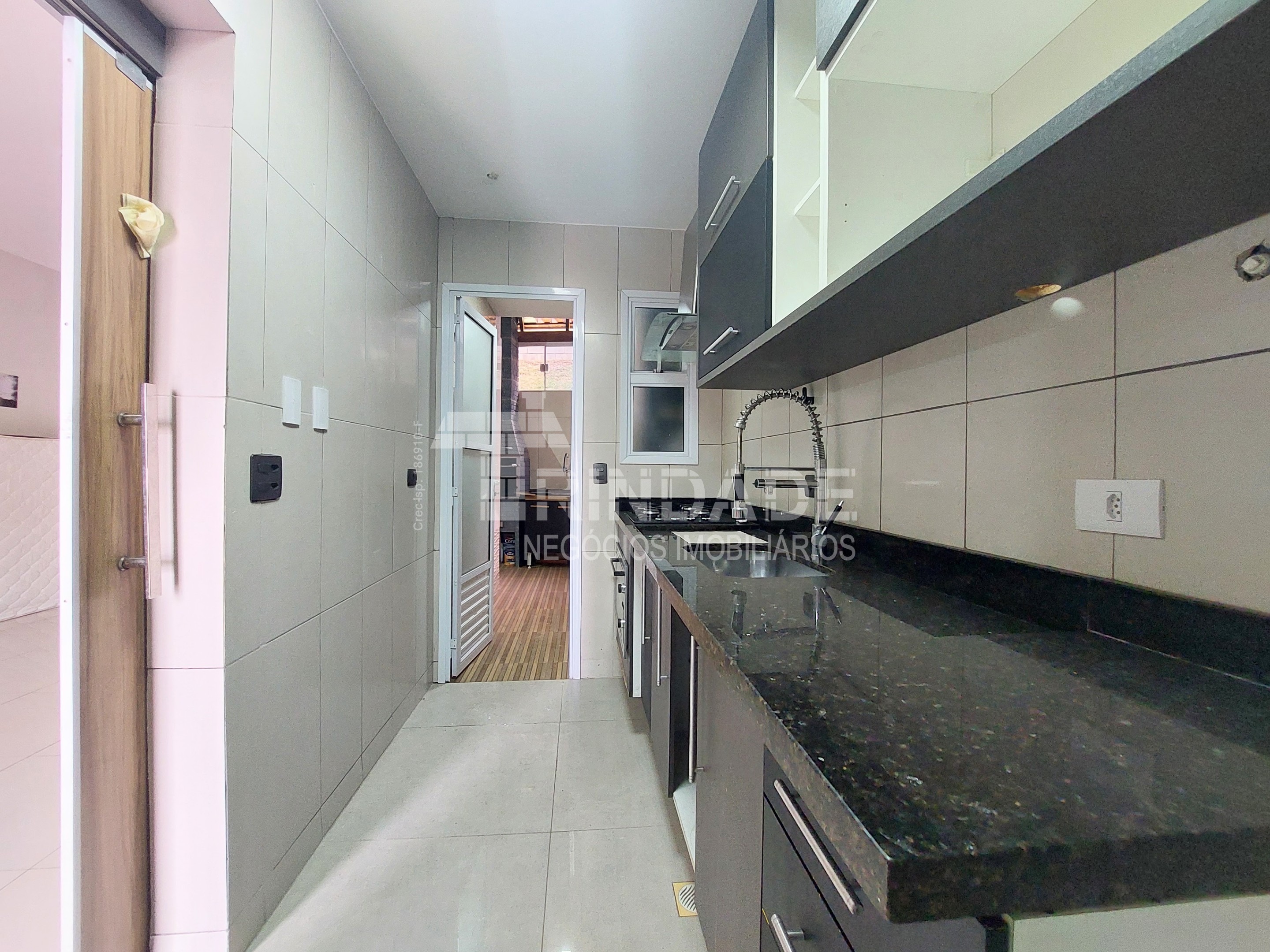 Casa com 2 suítes em Condomínio, foto 15 de 50
