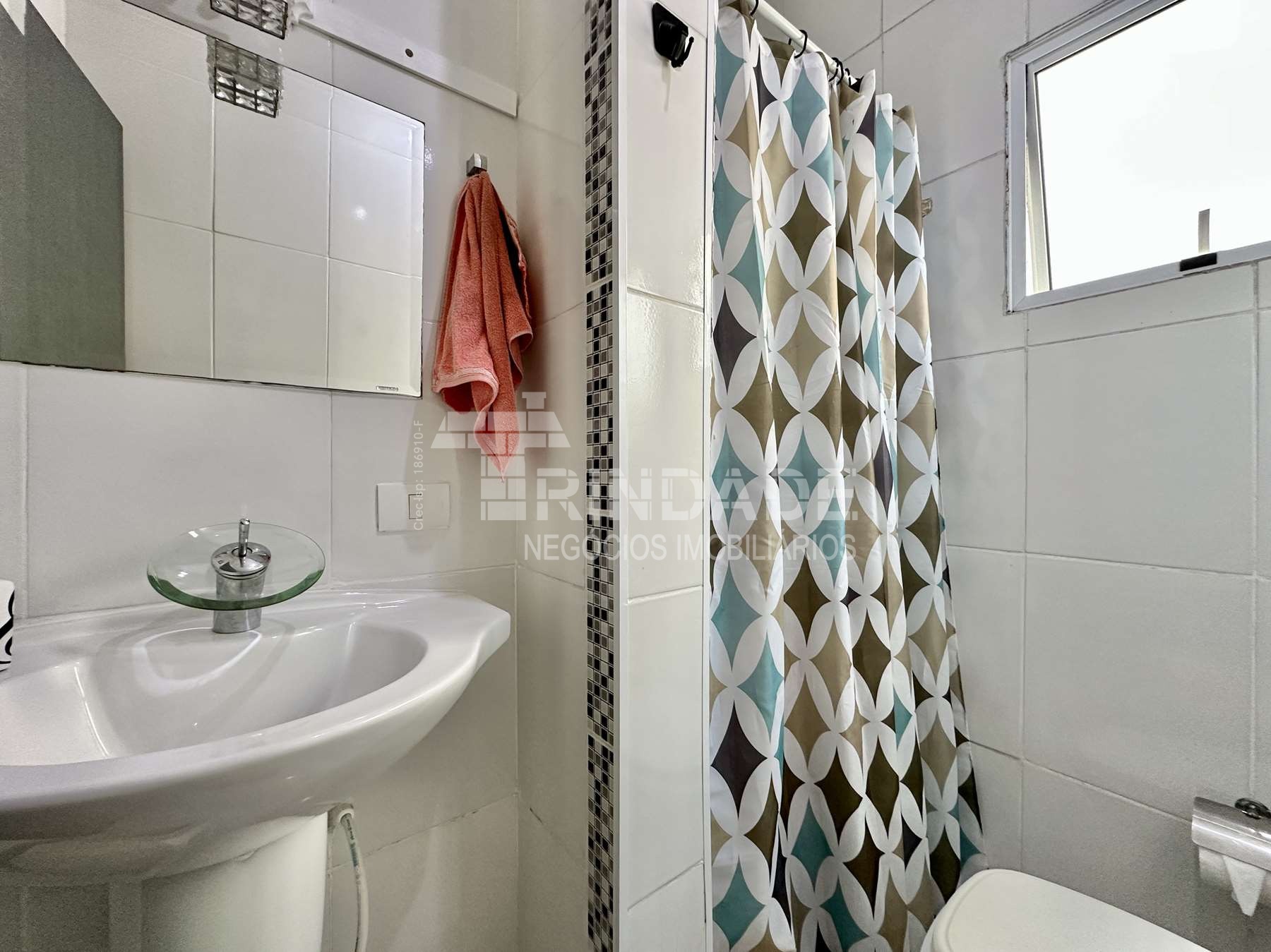 Casa Térrea com 2 dormitórios / 1 suíte na Granja Viana, foto 27 de 51
