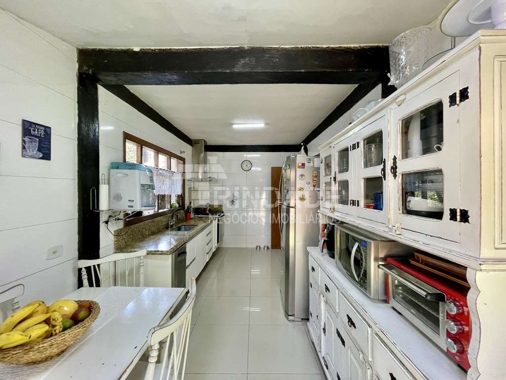 Casa com 3 dormitórios (sendo 1 suíte) / 183,31m² na Granja Viana, foto 14 de 55