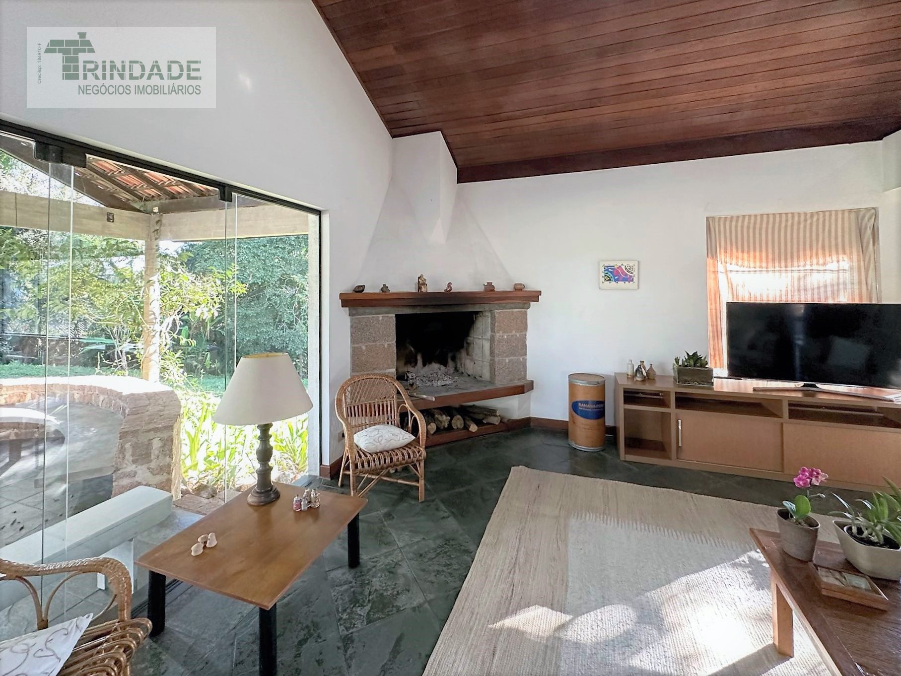 Casa em terreno de 10.490m² - Ideal para morar ou investir na Granja Viana, foto 12 de 48