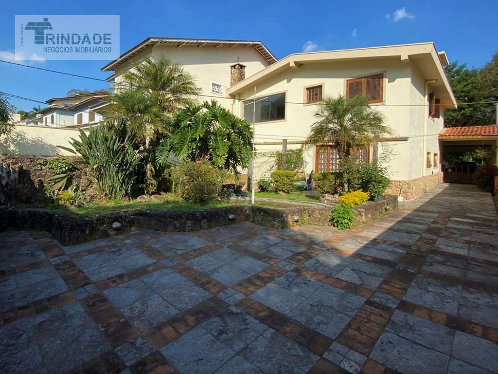 Casa Impecável com 4 dormitórios (2 suítes) e área gourmet na Granja Viana, foto 2 de 36