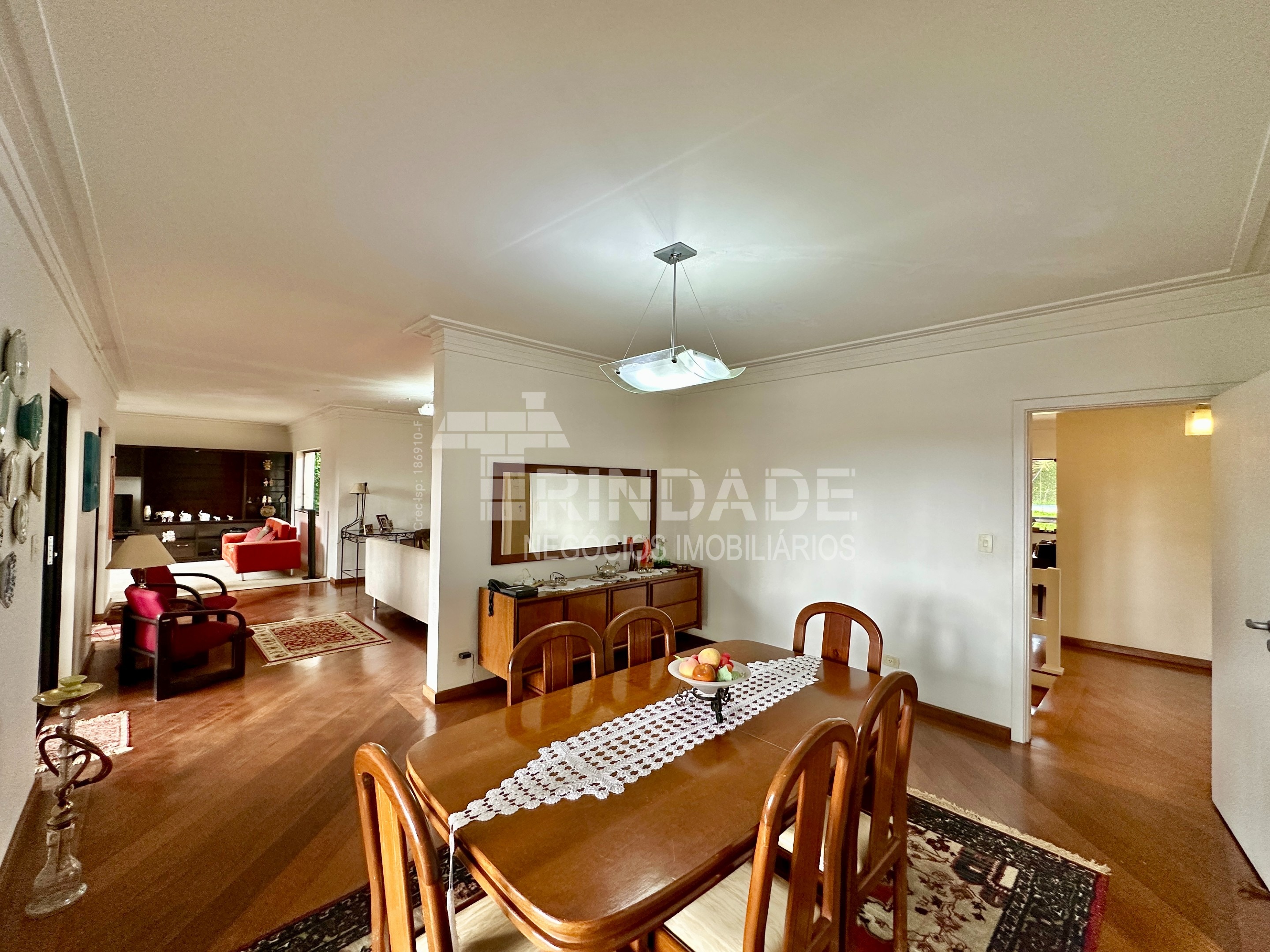 Casa impecável com 5 suítes na Granja Viana, foto 30 de 54