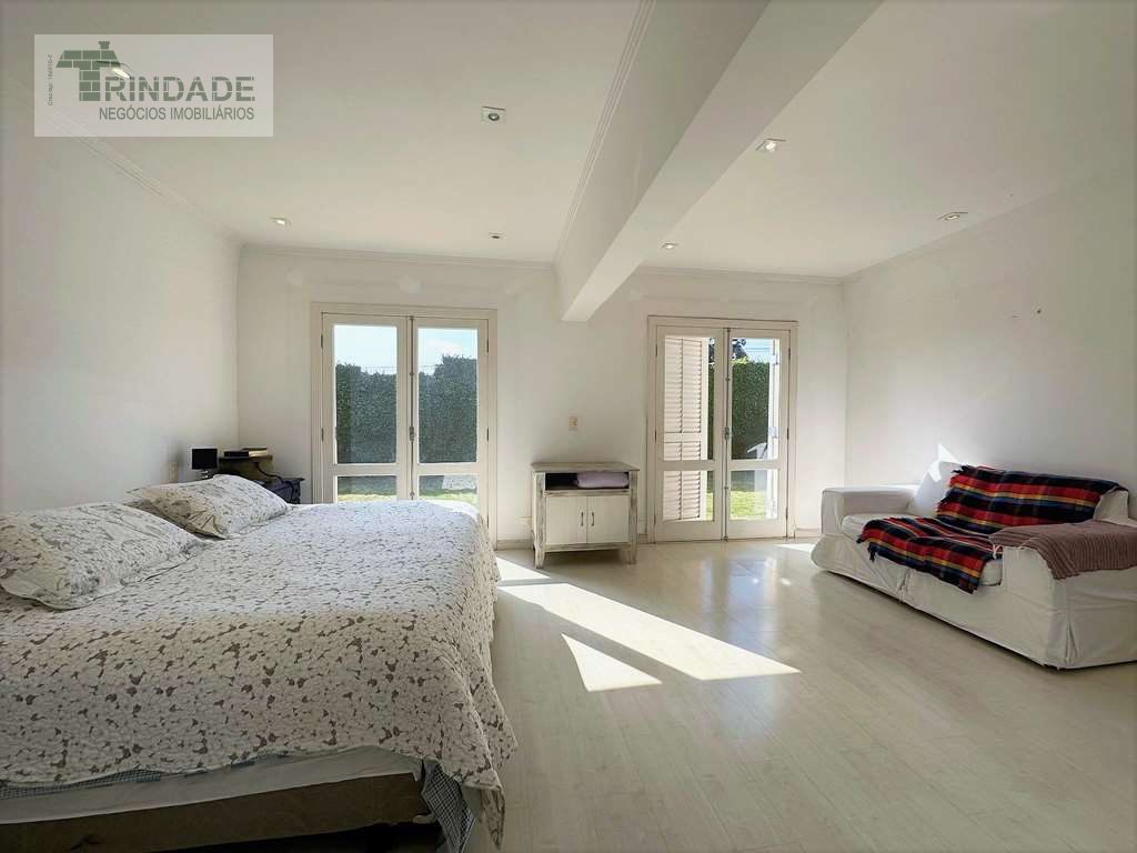 Casa térrea com 3 suítes na Granja Viana, foto 30 de 42