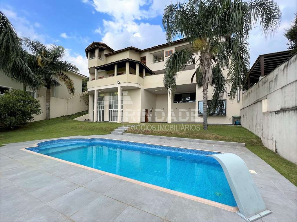 Casa impecável com 4 dormitórios / 3 suítes na Granja Viana, foto 1 de 48