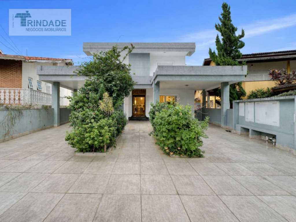 Casa com 5 suítes, elevador panorâmico e piscina na Granja Viana, foto 2 de 60