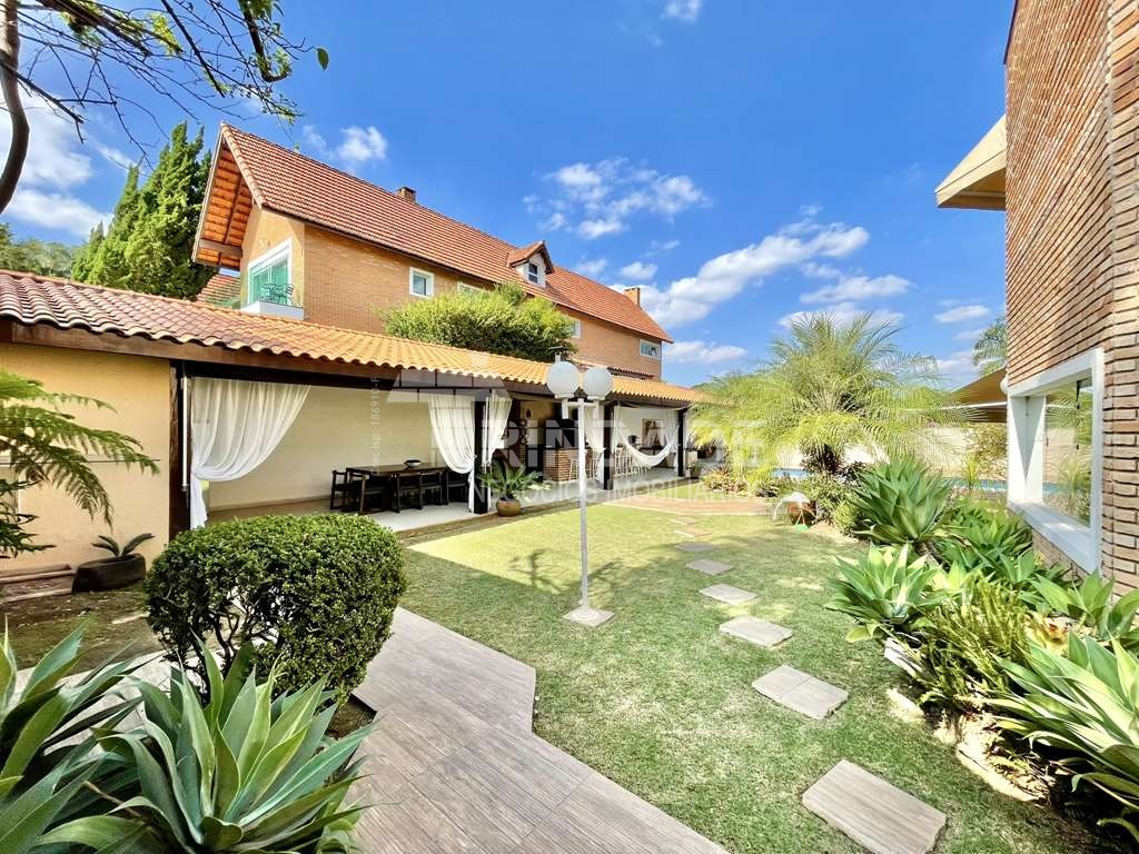 Ótima casa com 4 suítes na Granja Viana, foto 20 de 52