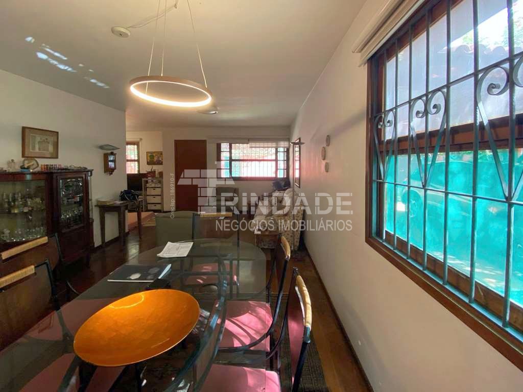 Casa Térrea com 3 suítes, lote plano, piscina e Gourmet, foto 9 de 34