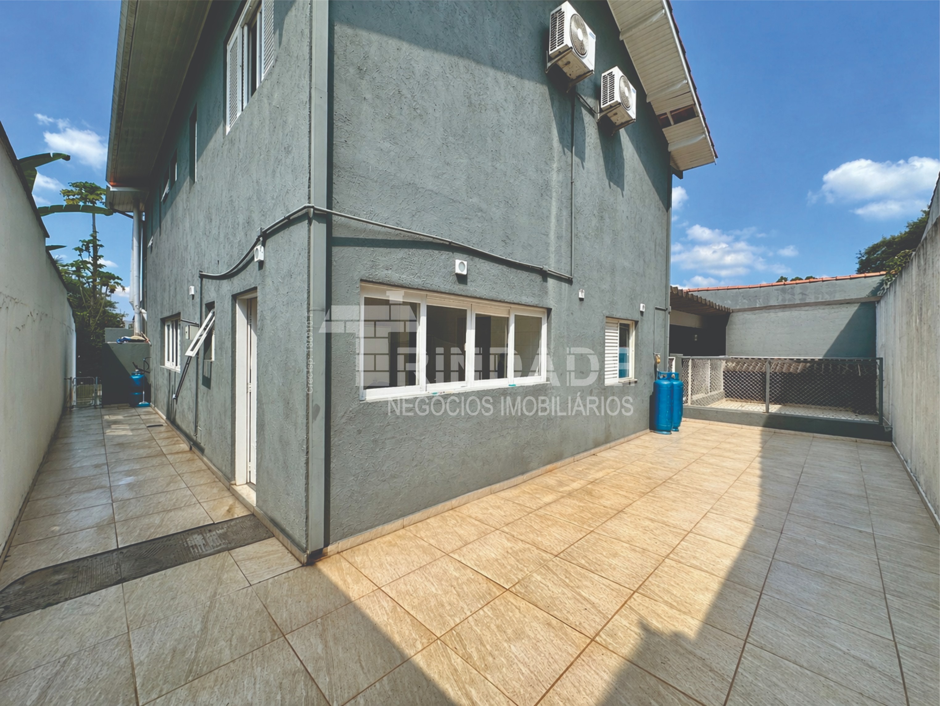 Casa com 4 dormitórios / 2 suíte na Granja Viana, foto 30 de 53