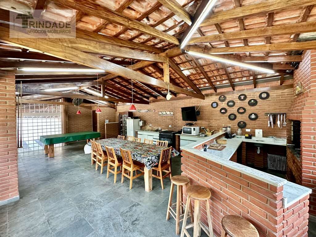 Casa com 5 suítes, gourmet e piscina na Granja Viana, foto 45 de 54