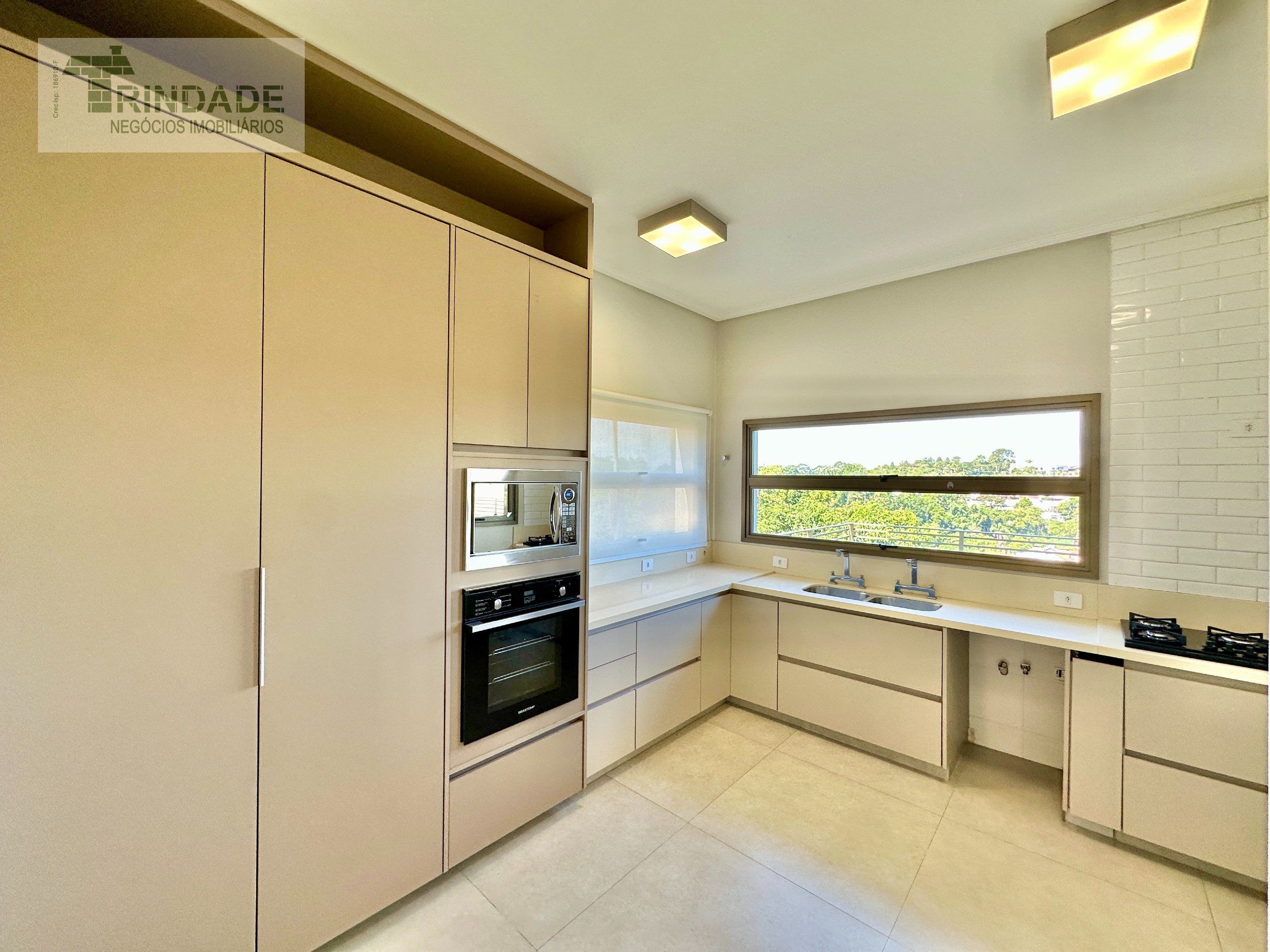 Casa impecável com 3 suítes, área gourmet, escritório e linda vista na Granja Viana, foto 24 de 56
