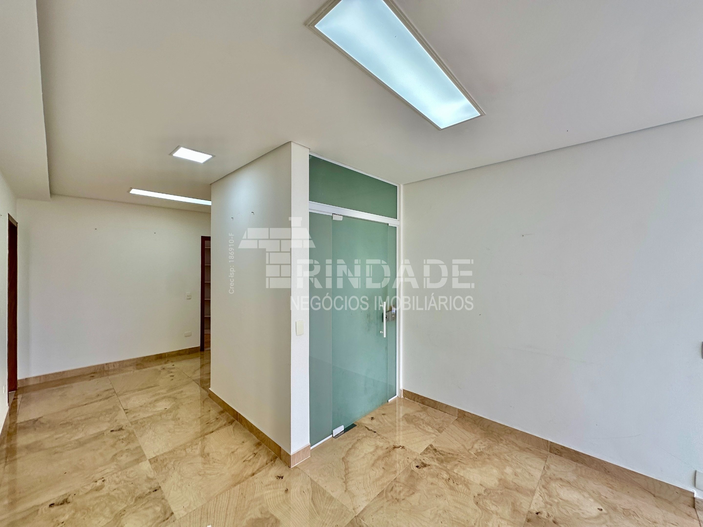 Ótima casa com 3 suítes na Granja Viana, foto 31 de 49
