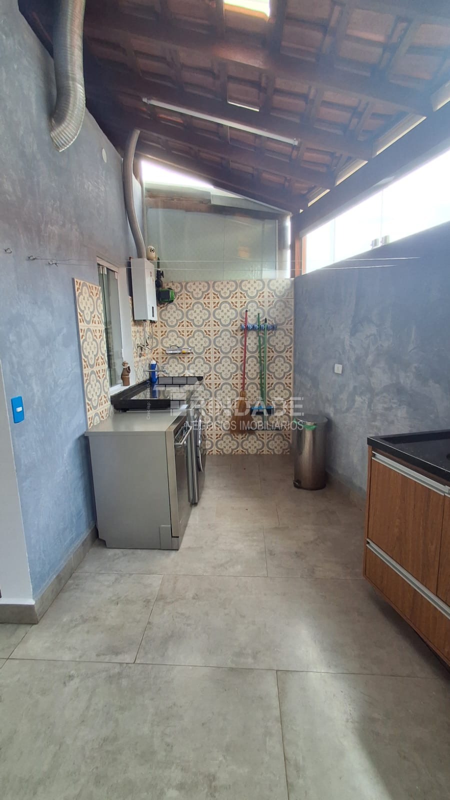 Casa com 3 dormitórios / 1 suíte na Granja Viana, foto 30 de 32