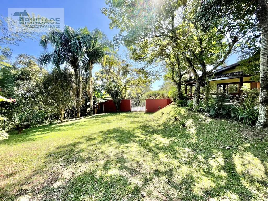 Casa impecável com 5 dormitórios / 3 suítes na Granja Viana, foto 40 de 53