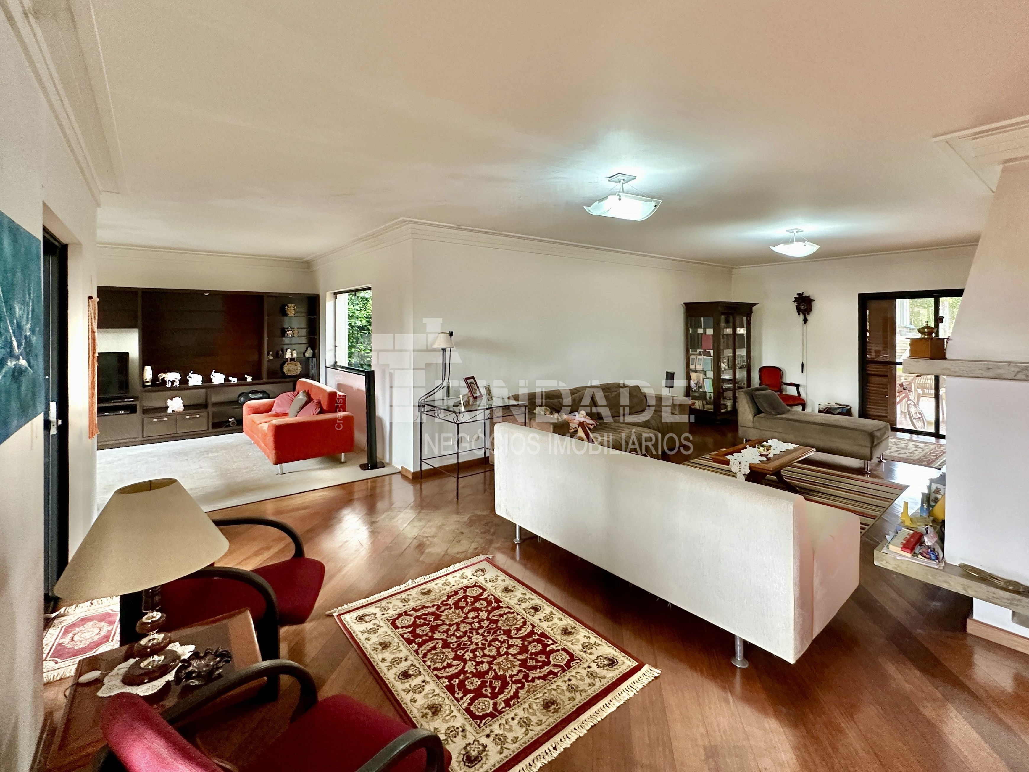Casa impecável com 5 suítes na Granja Viana, foto 28 de 54