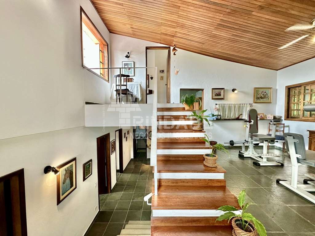 Casa com 4 dormitórios / sendo 1 suíte / Granja Viana / por 1.493.000,00, foto 39 de 60