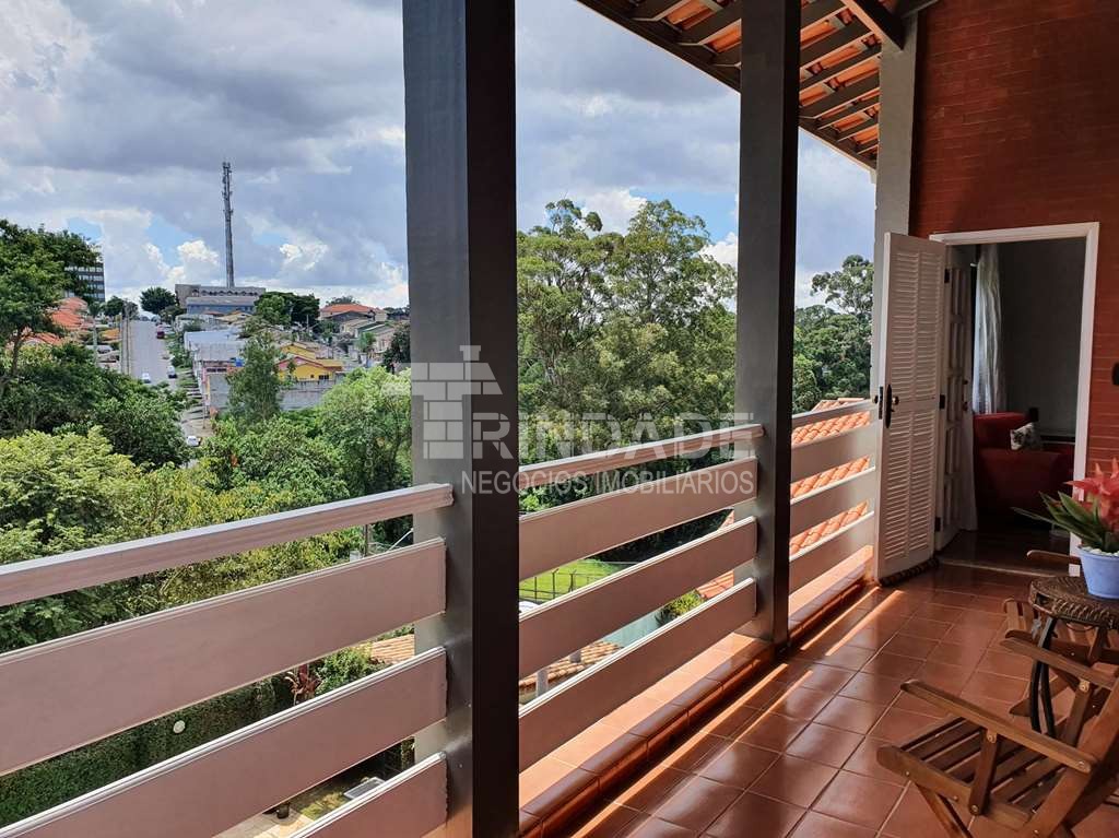 Casa com 3 suítes na Granja Viana, foto 38 de 51