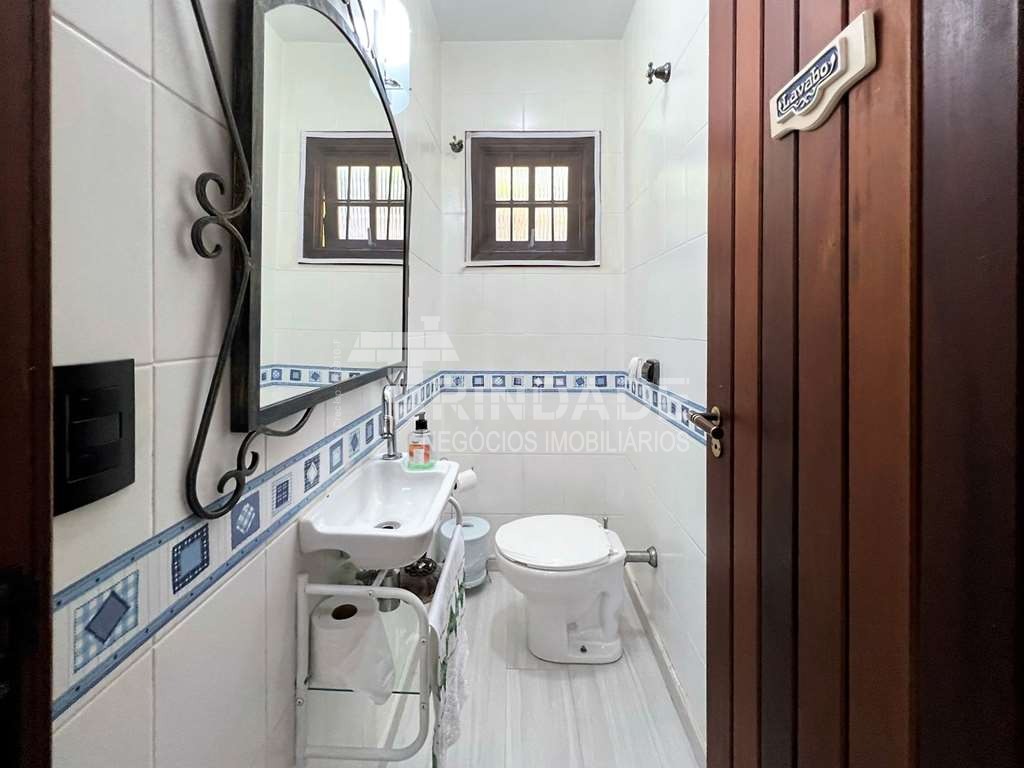 Casa com 4 dormitórios / 2 suítes - TÉRREA - Natureza e privacidade! , foto 19 de 43