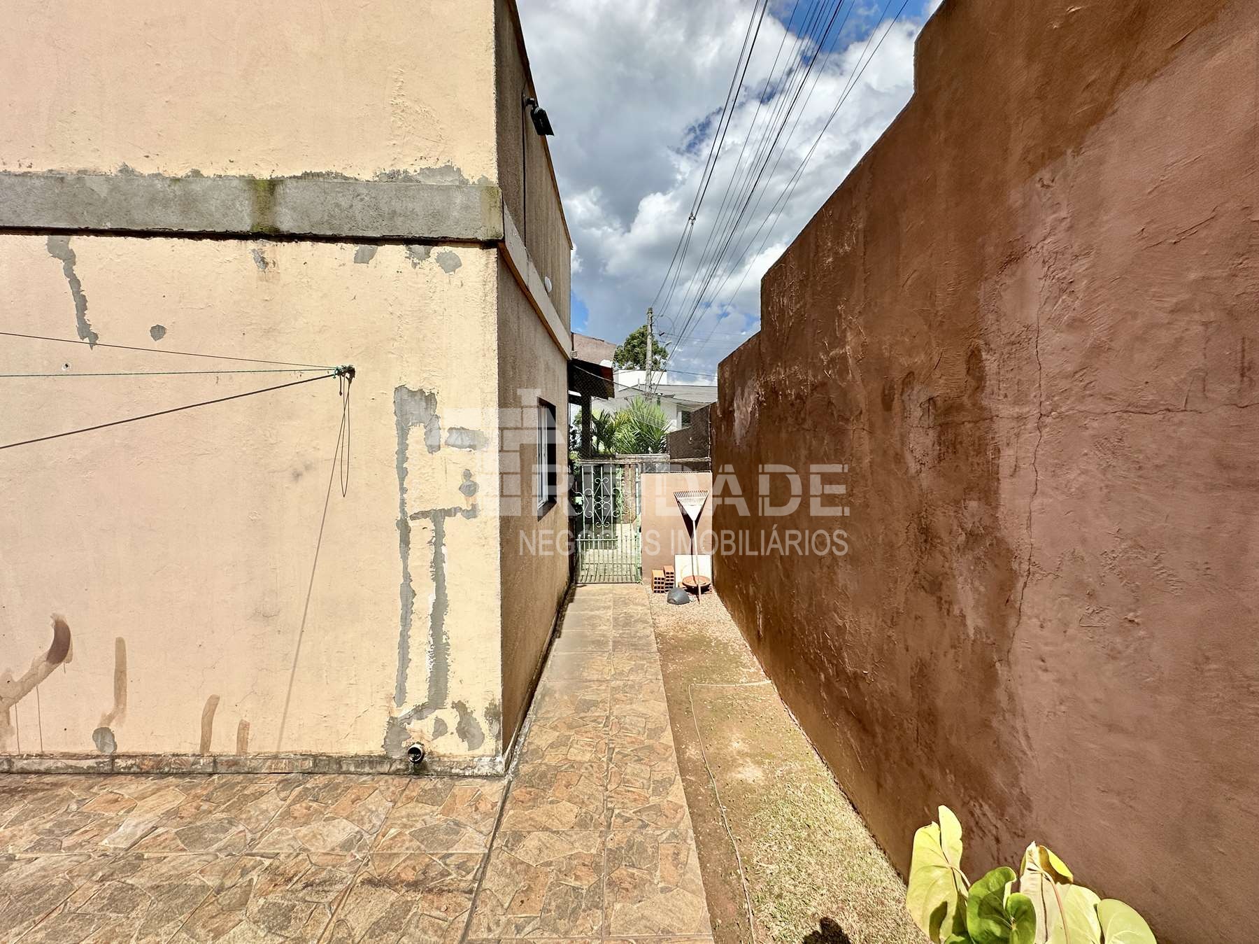 Casa Térrea com 2 dormitórios / 1 suíte na Granja Viana, foto 41 de 51