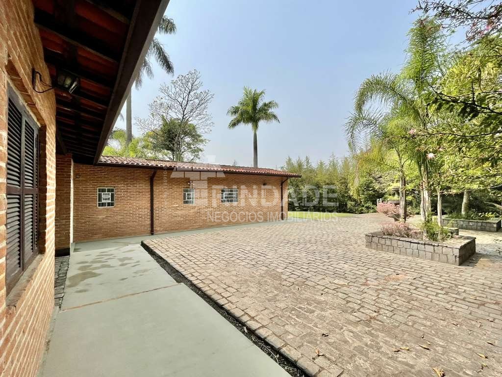 Casa 100% TÉRREA! 3 dormitórios/1 suíte + ap. hóspedes, em 6.370 m²!, foto 47 de 55