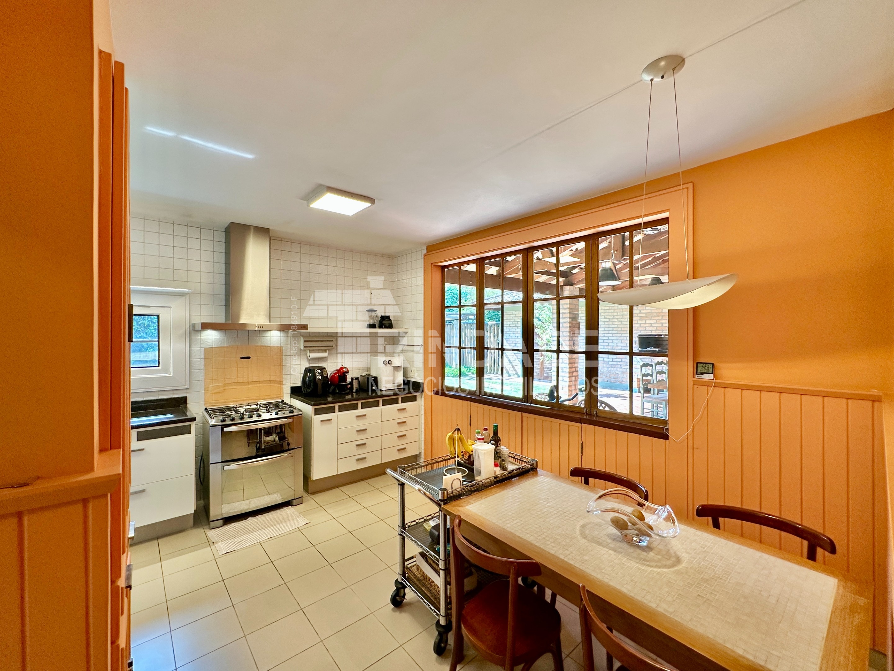 Casa linda de Arquiteto com 4 suítes na Granja Viana, foto 28 de 55