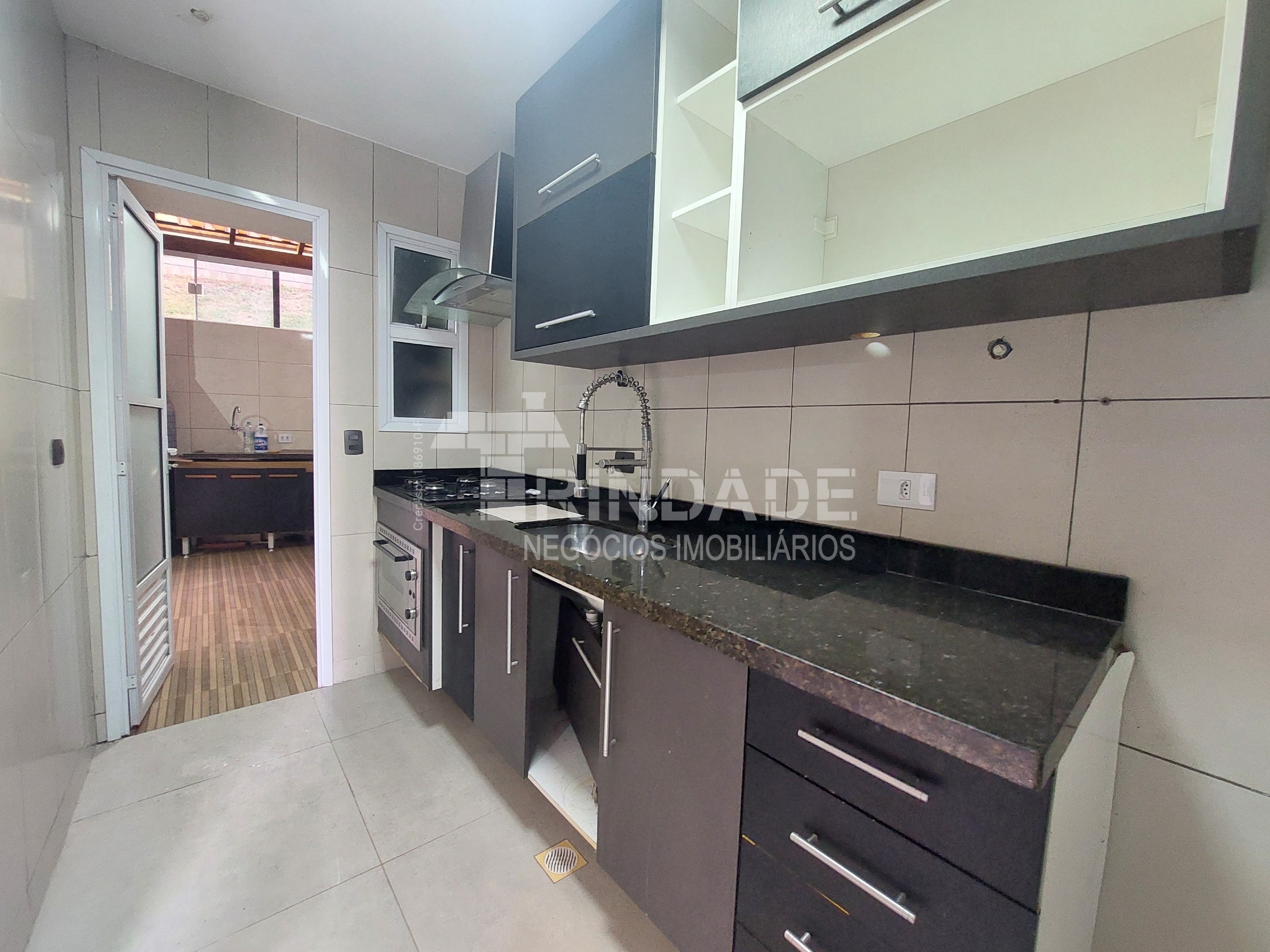 Casa com 2 suítes em Condomínio, foto 12 de 50
